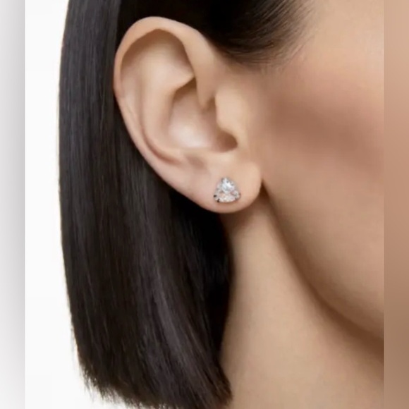 Swarovski Silver Millennia Cut Solitaire Earrings | Trillion Cut | Box | Signed - Picture 2 of 7